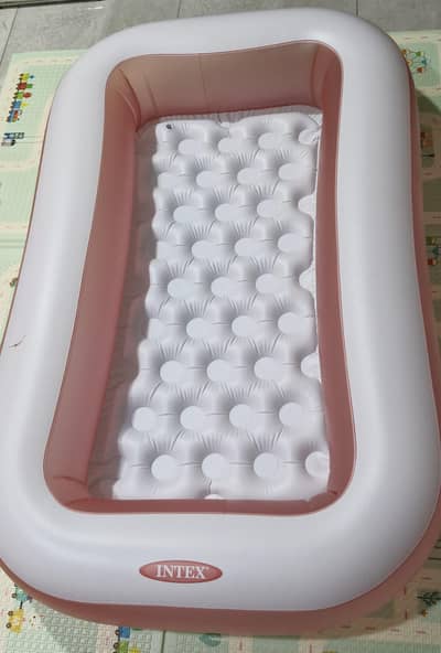 inflatable kids pool