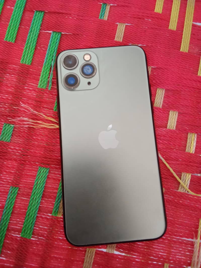 Apple iPhone 11 Pro 9