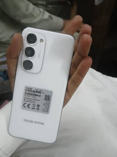 tecno spark 40 pro plus