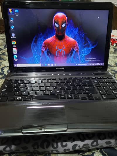 Toshiba  Laptop Harmon Kardon – 8GB RAM | 128GB SSD | 15.6" HD Display
