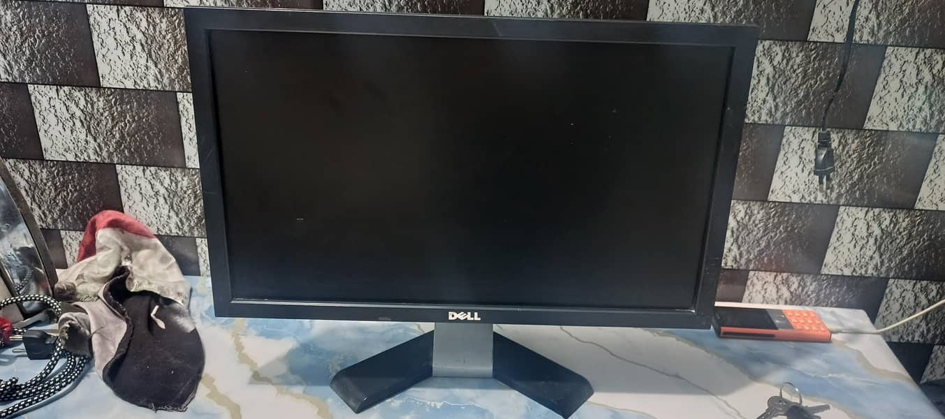 Dell LCD condition 10/10 1