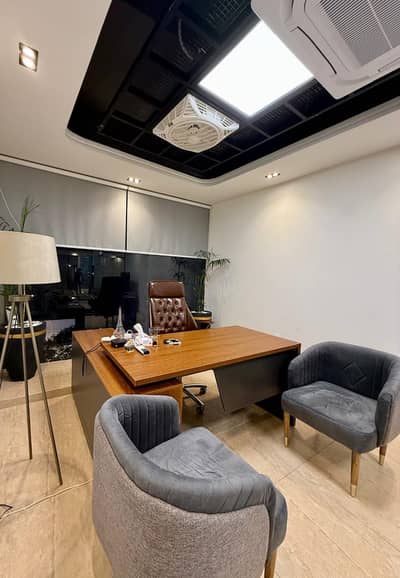 3000 Sqf Office Available For Rent