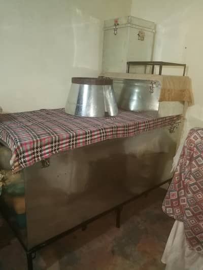 Trunk/PAITI Set | HAVY STEEL TRUNK