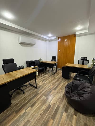 3000 Square Feet Office Available For Rent In Main Boulevard Gulberg