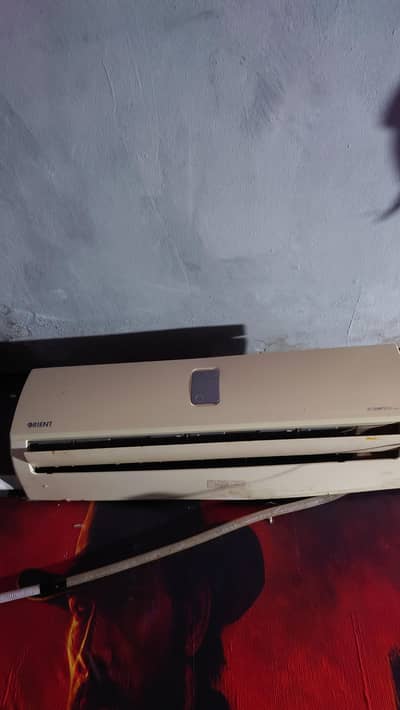 orient 1.5 ton ac very good cooling in working condition