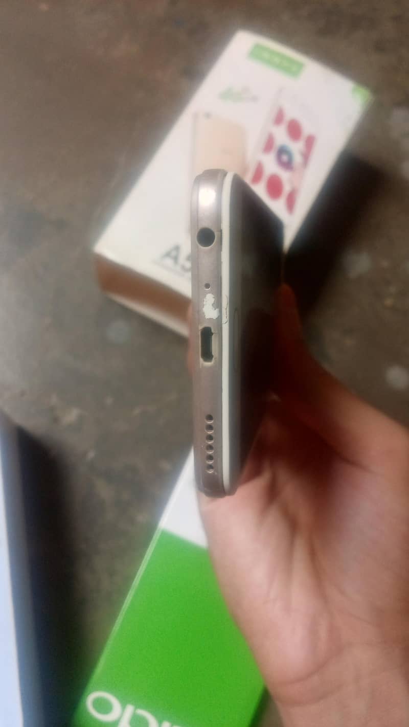 OPPO A57 1