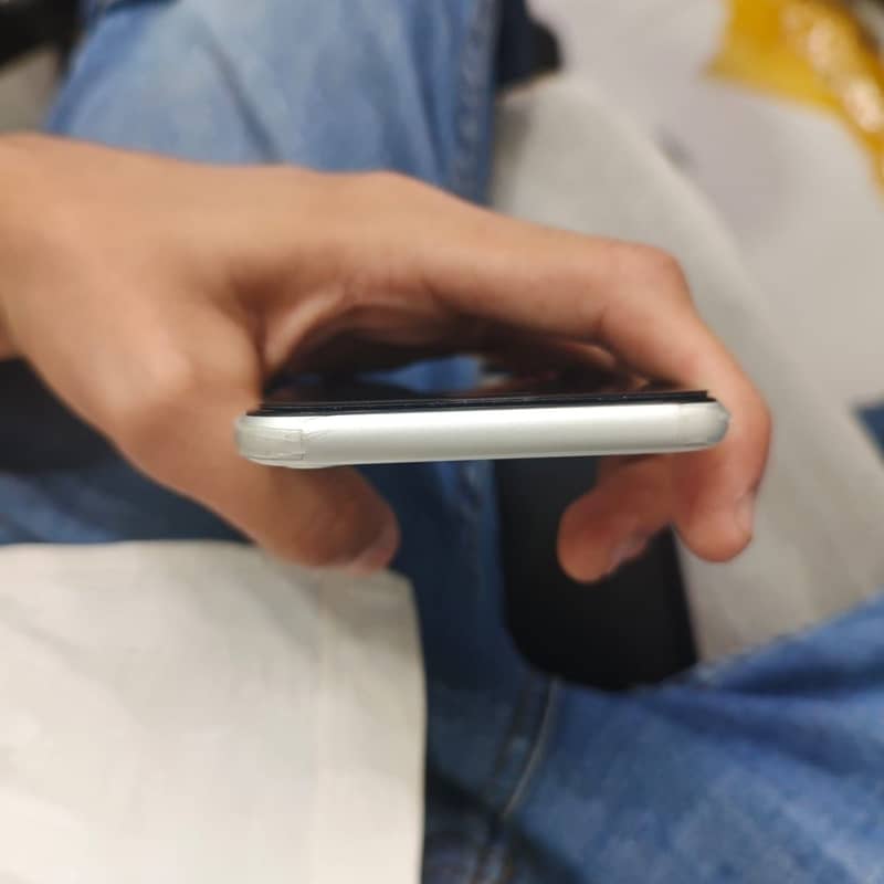 Apple iPhone SE 1