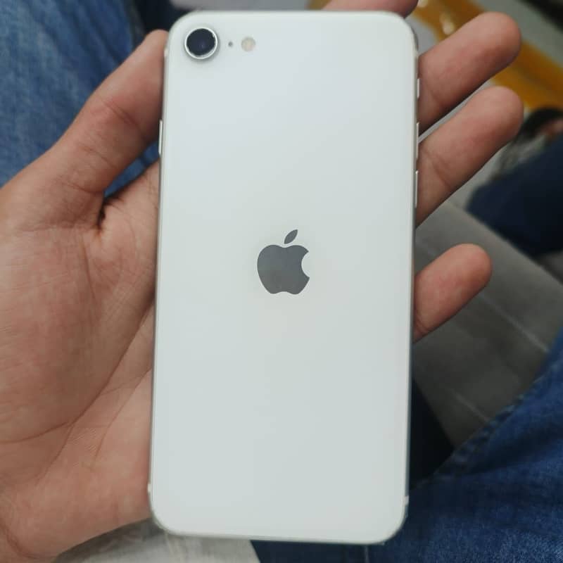Apple iPhone SE 3