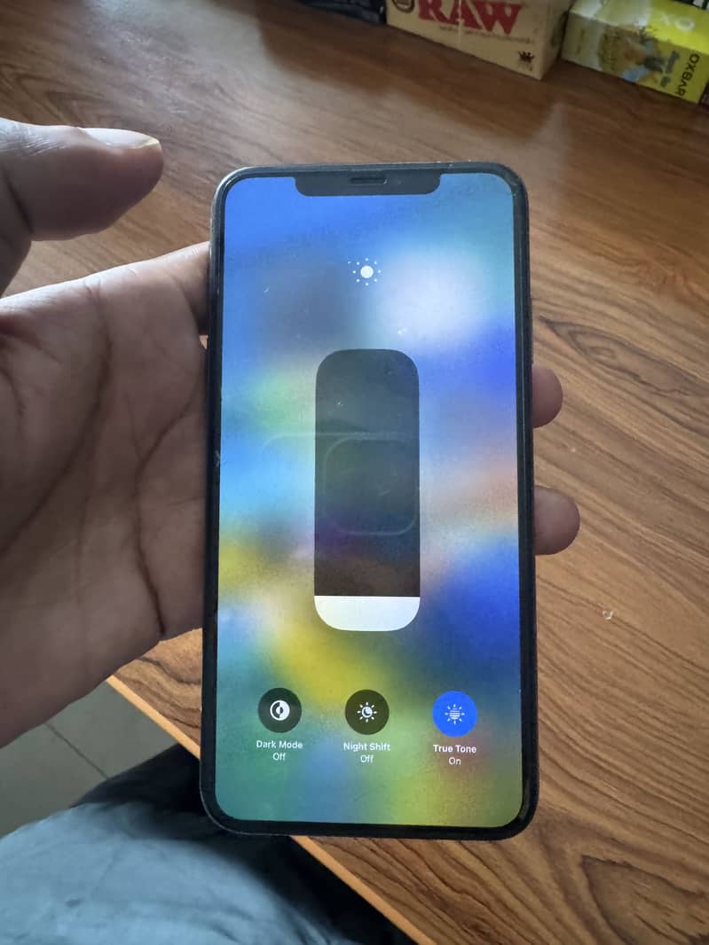 Apple iPhone XS Max 2