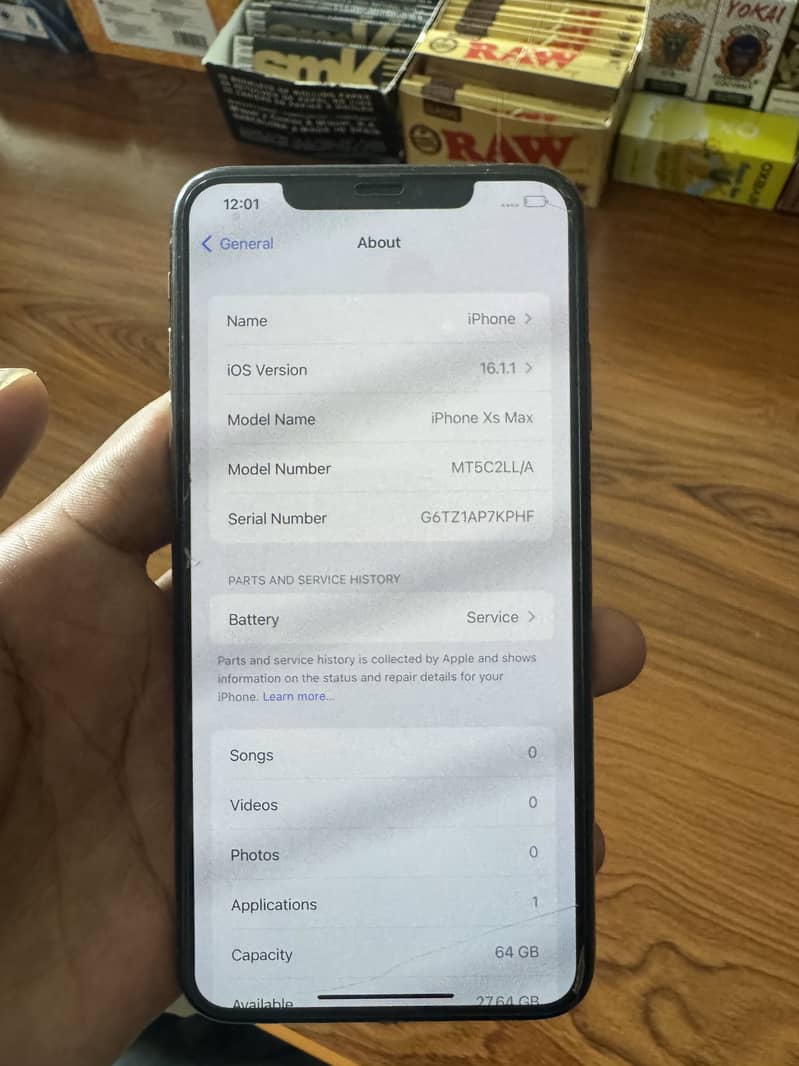 Apple iPhone XS Max 3