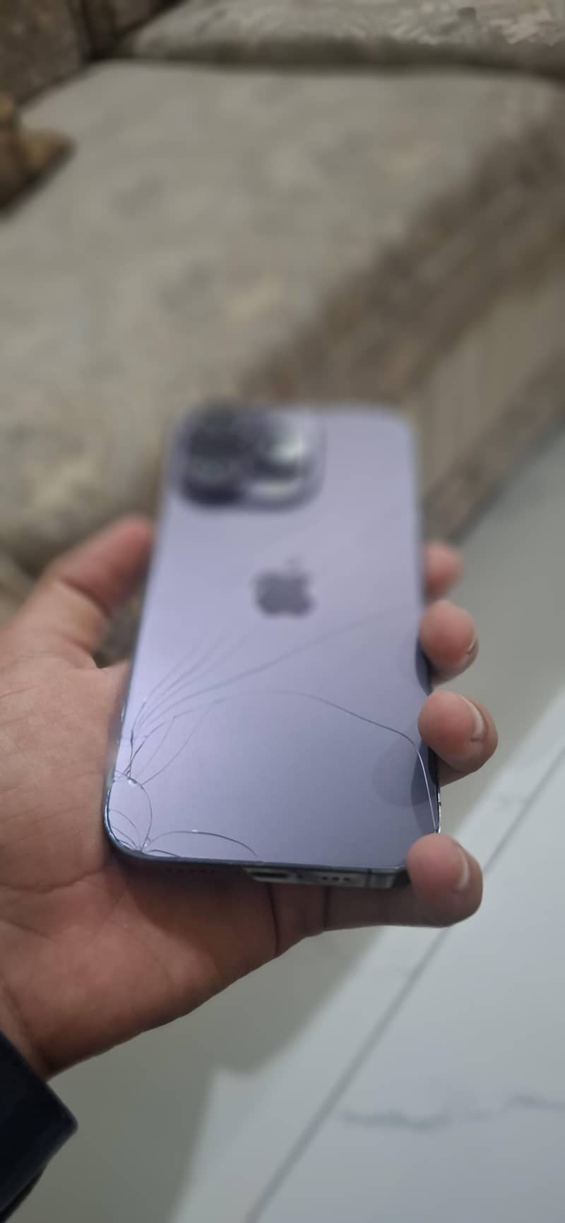 Apple iPhone 14 Pro 2