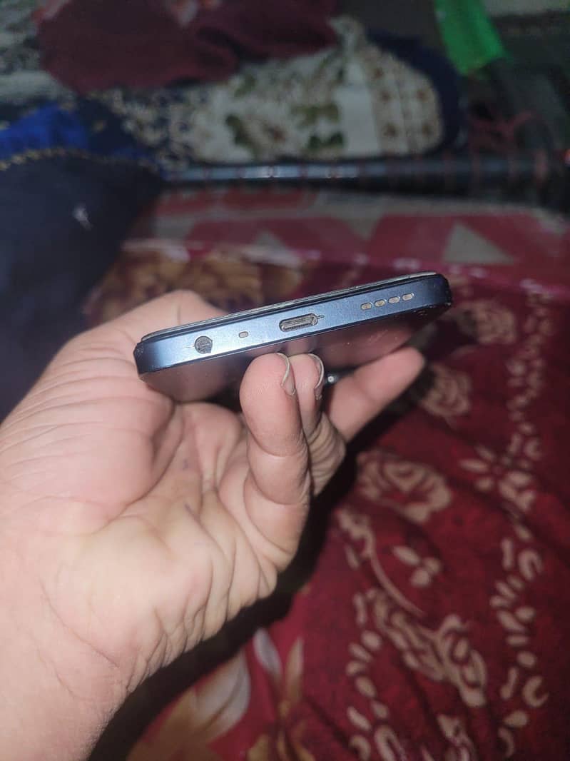 Realme C55 3