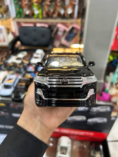 Metal Diecast BMW, Audi, Model\Openable\Pull Back Action\Kids Gift