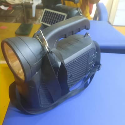 Second hand solar charger speaker