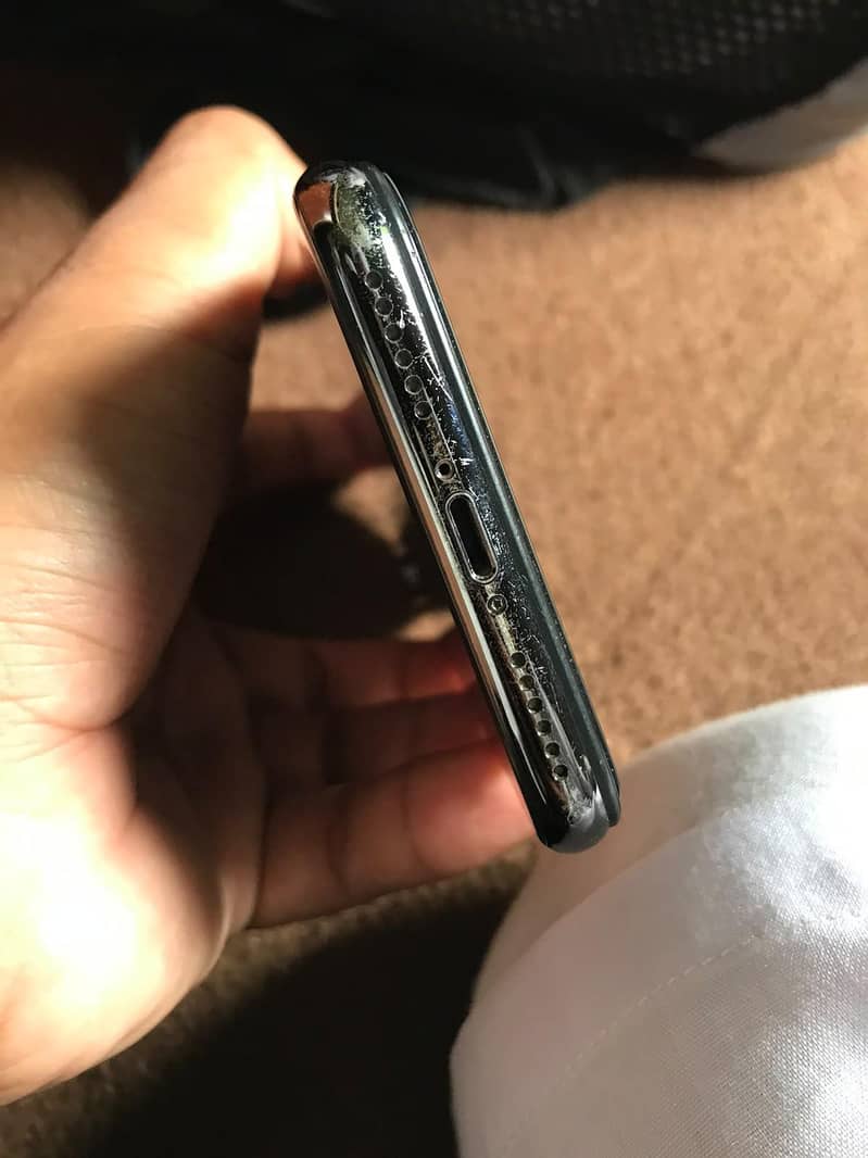 Apple iPhone X 1
