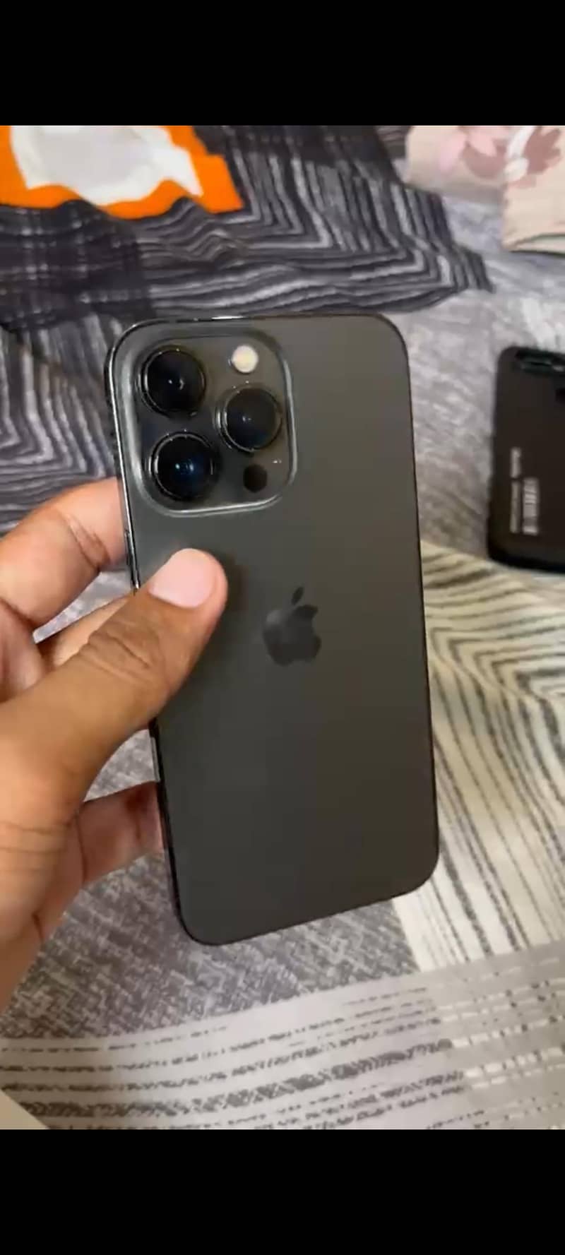 Apple iPhone 13 Pro 0