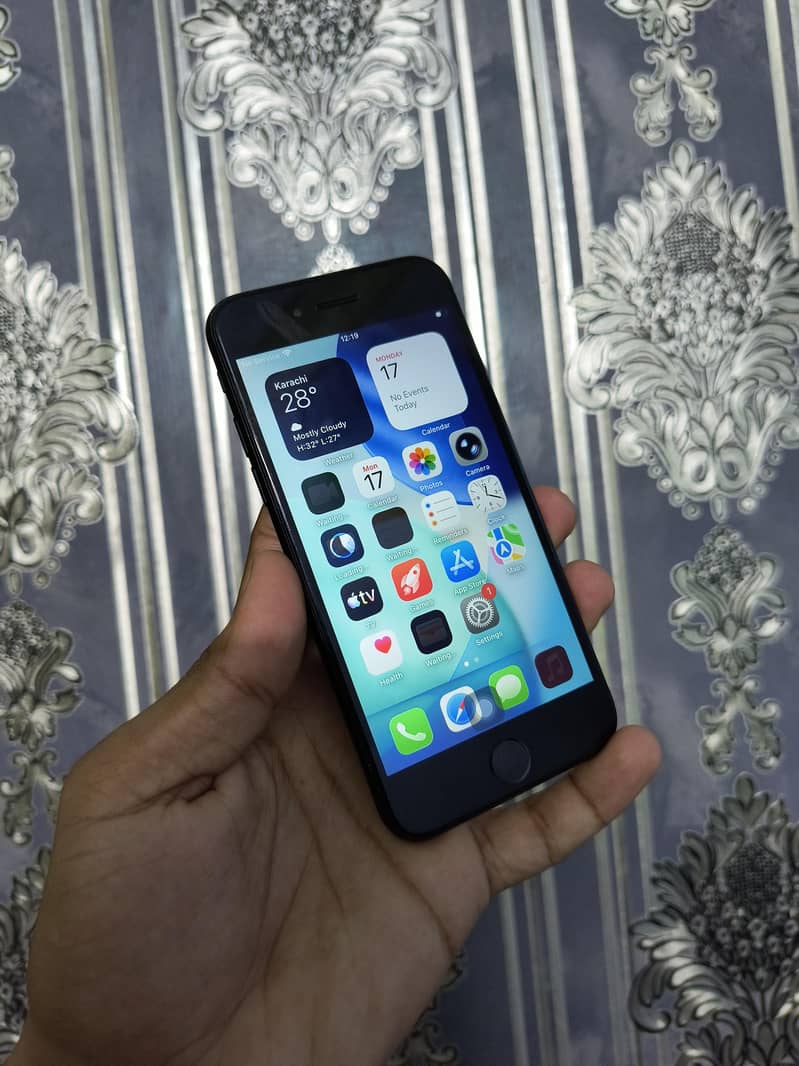 Apple iPhone SE 2