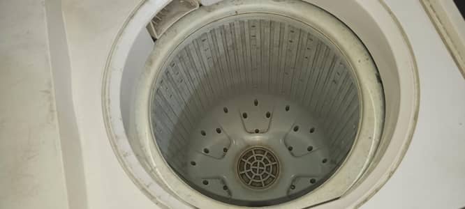 Haier HWM 120-AS 12 Kg. Washing Machine Good Working Condition