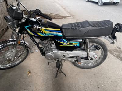 I am selling My Honda 125