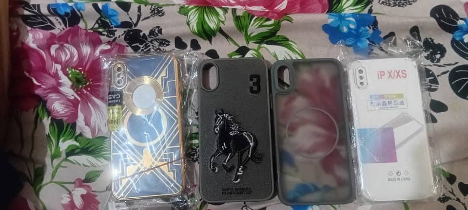 Apple iPhone XS 7