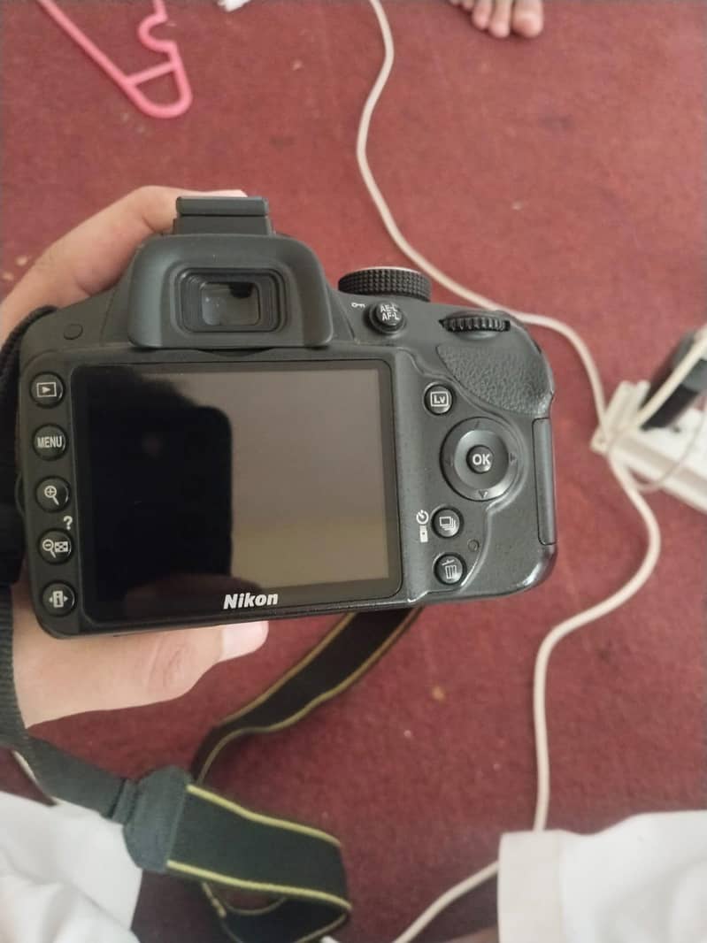 Nikon D3200 camera 4