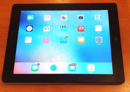 Apple iPad 3 - 9.7" - 64GB -  3rd Generation - Wi-Fi - Used