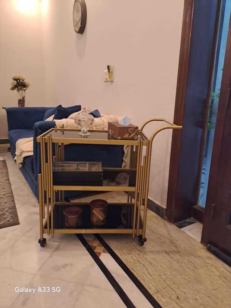 trolly 1