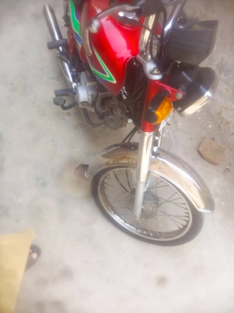 CD 70cc 4