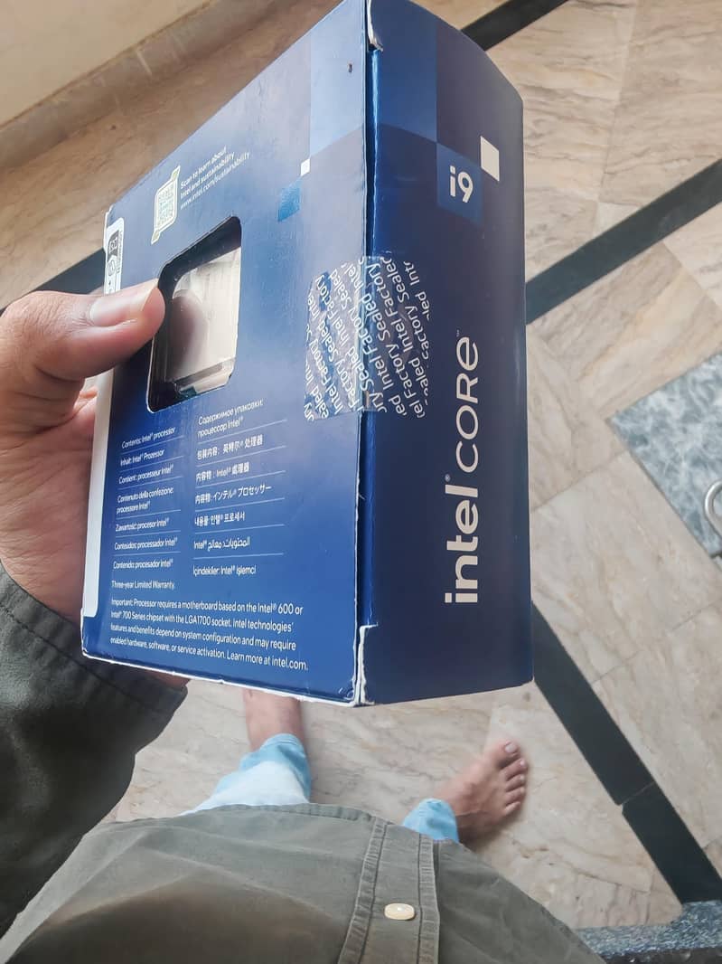Intel processor i9 14th Gen 1