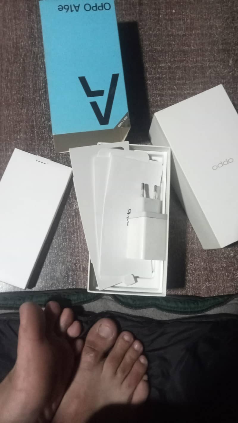 OPPO A16e 0