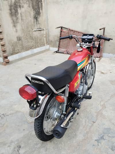 Honda CG 125 (2025/2026)