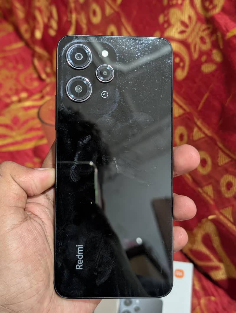 Xiaomi Redmi 12 1