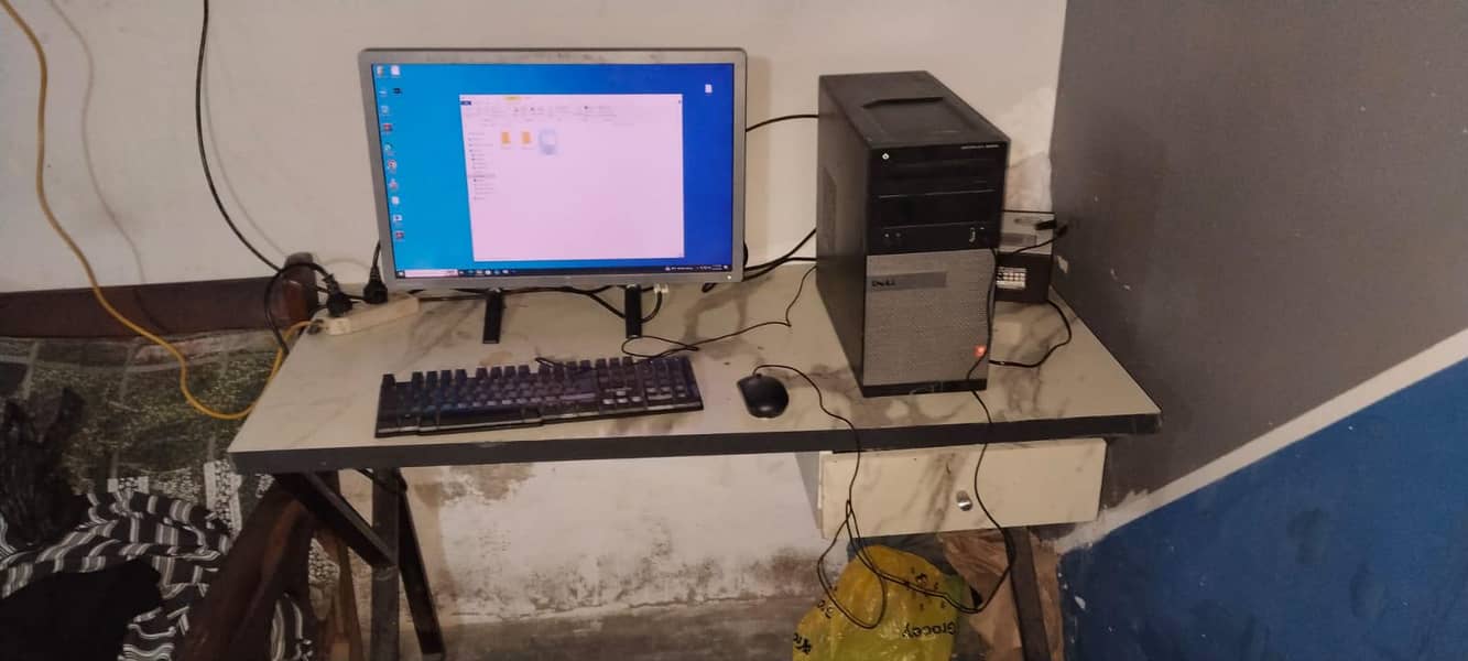 Dell OptiPlex 3020 Complete PC 0