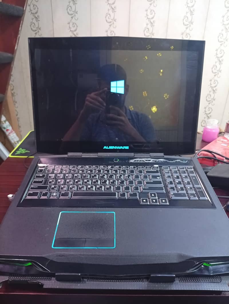 2nd generation Alienware laptop 2