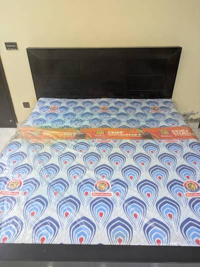 King Size Bed with DuraFoam Mattress Official warranty card