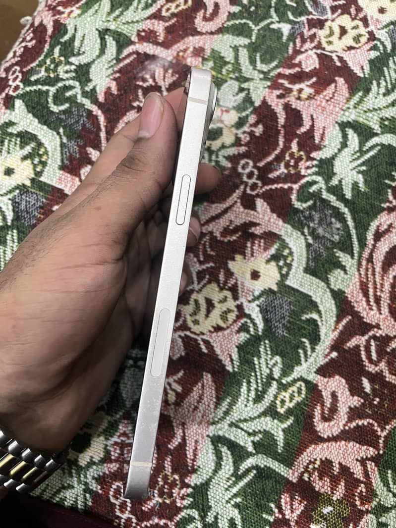 Apple iPhone 14 plus 1