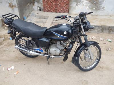 Suzuki 150 Model 2015