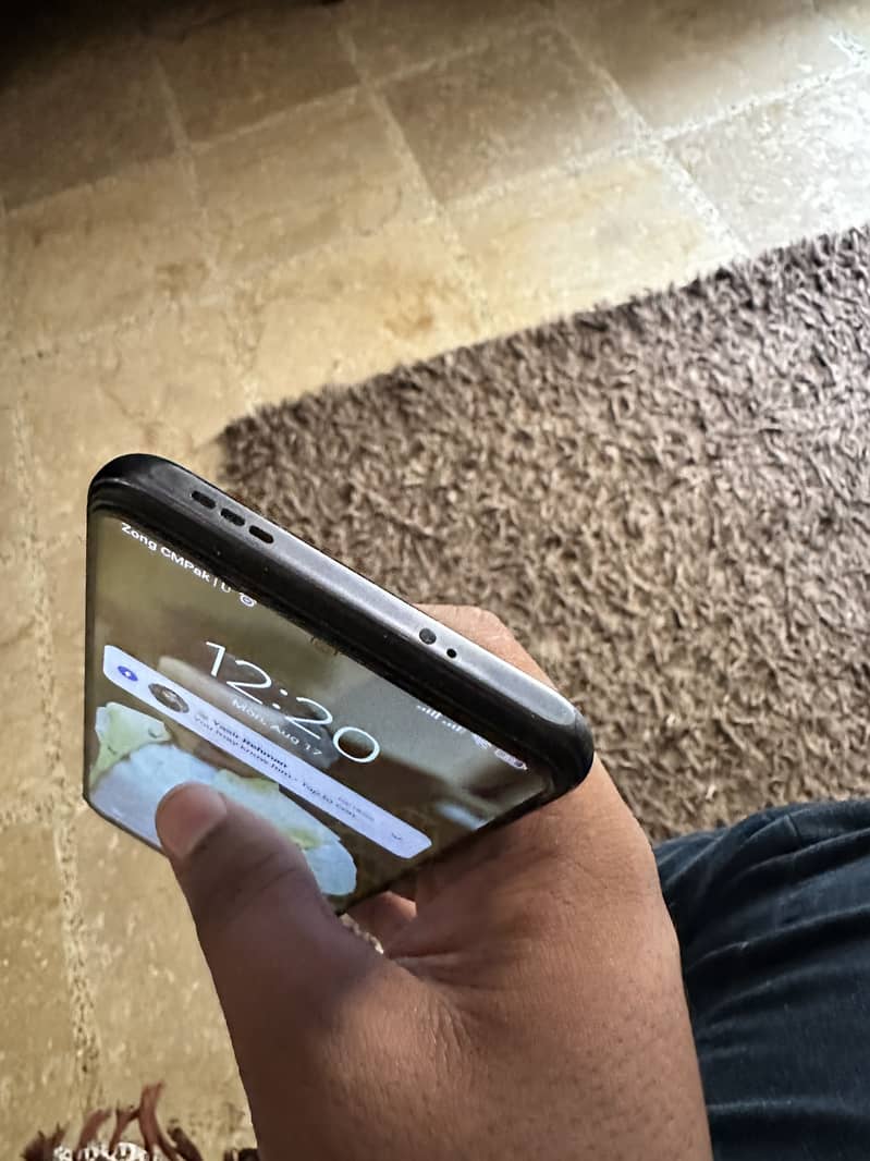 Xiaomi Redmi Note 10S 11