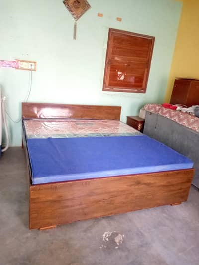 Double Bed