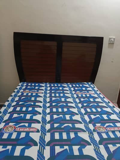 Single bed with mattress good condition 10/10 condition