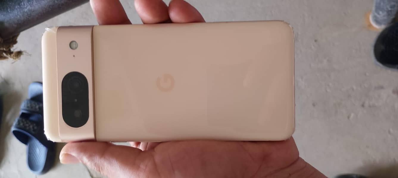 Google Pixel 8 2