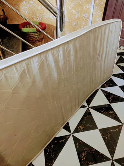 4 SINGLE MATTRESS LENGTH 6ft width 2.32