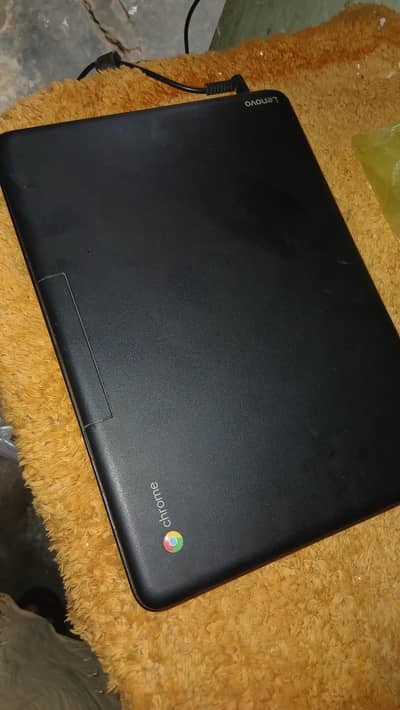 Chroome book new condiotion