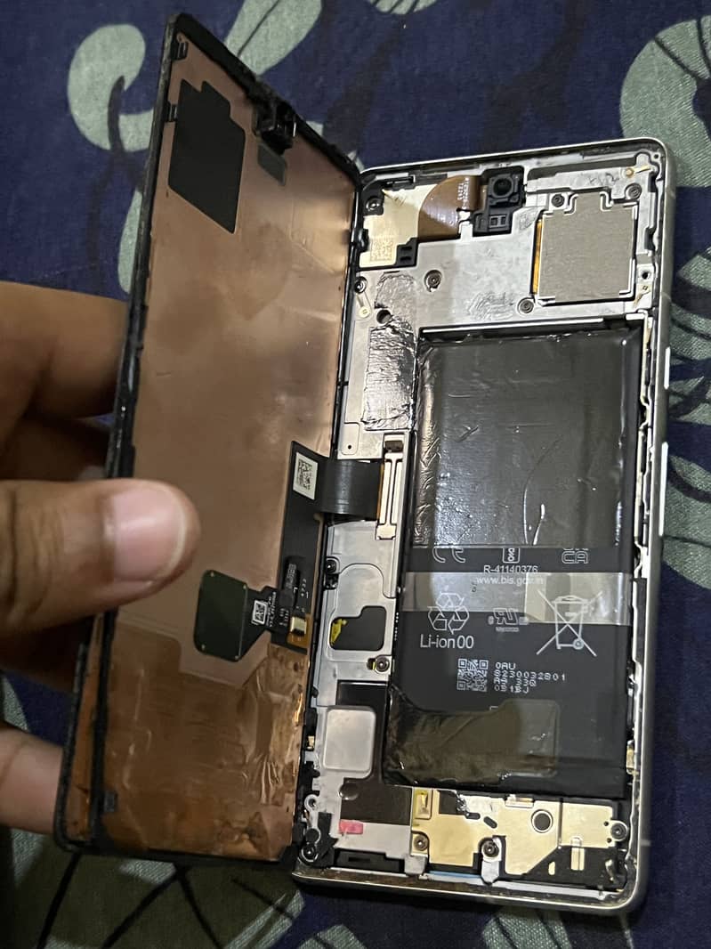 Google Pixel 7 5