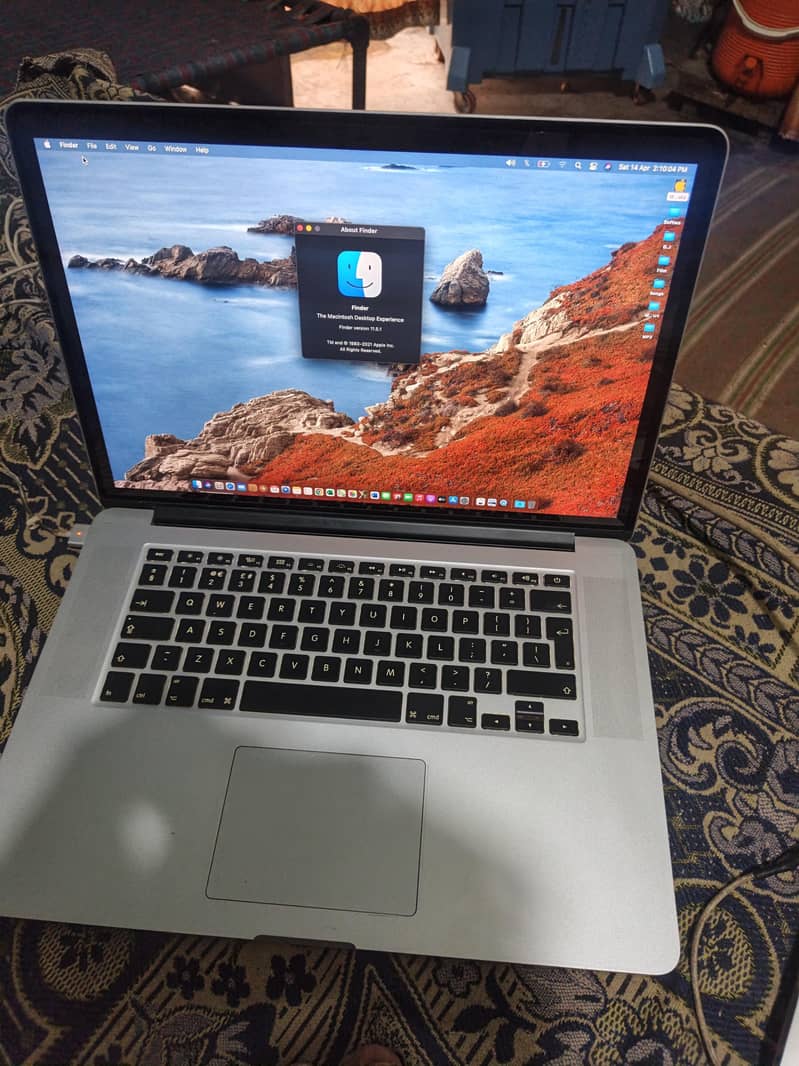 MacBook Pro 16
