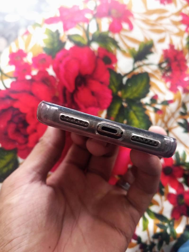 Apple iPhone X 2