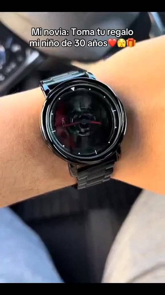 Wheels Rolling creative Watchلڑکوں کے لیے نئے سٹائیل کی خوب صورت گھری 6