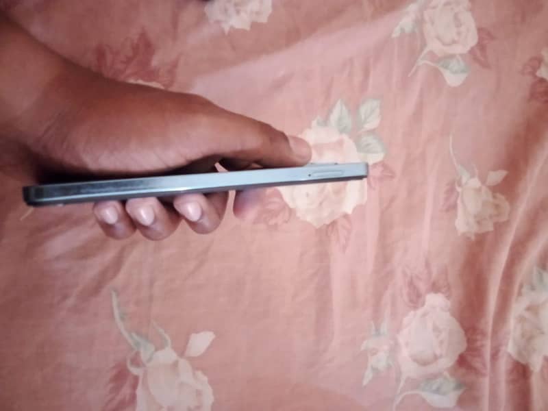 Tecno Spark 20 2