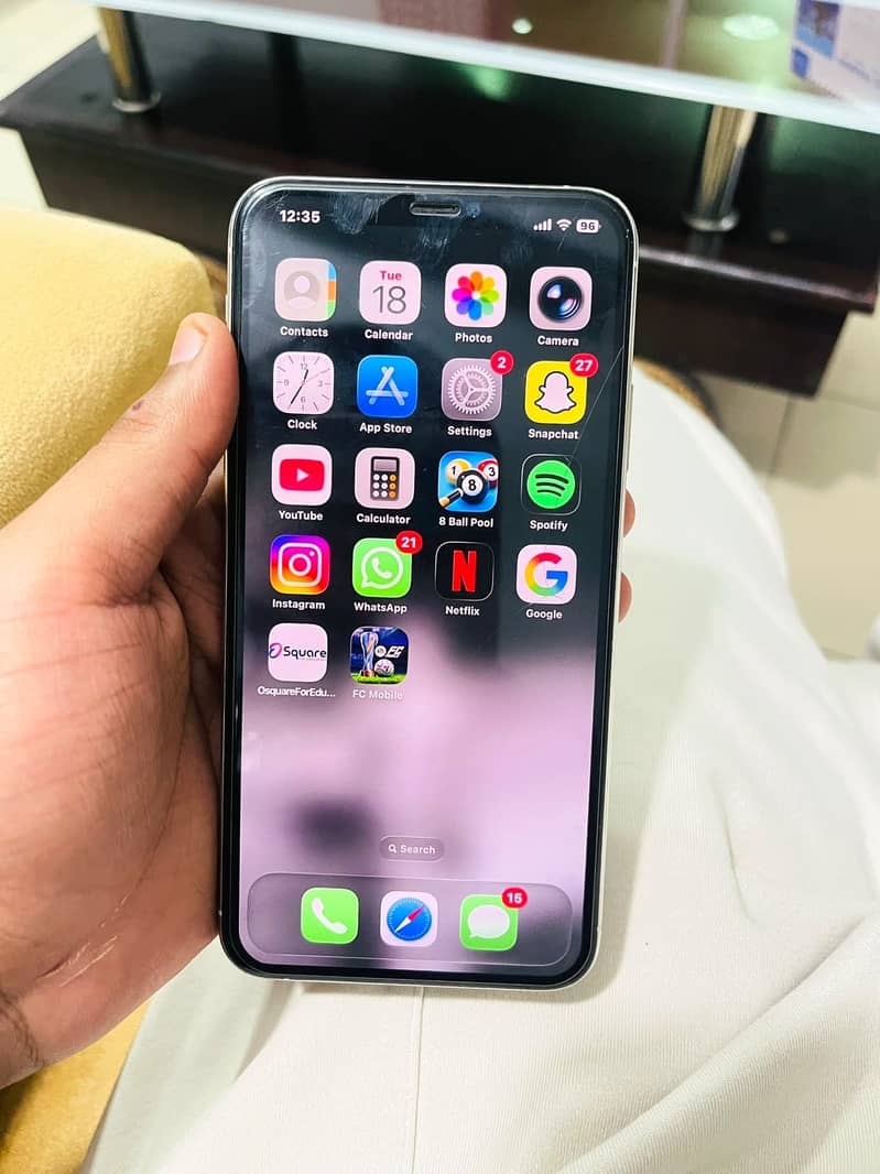 Iphone 11 pro max 1