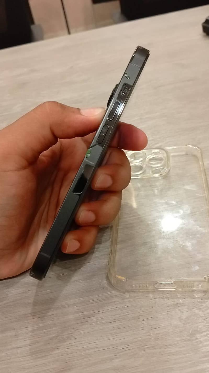 Apple iPhone 14 Pro 7